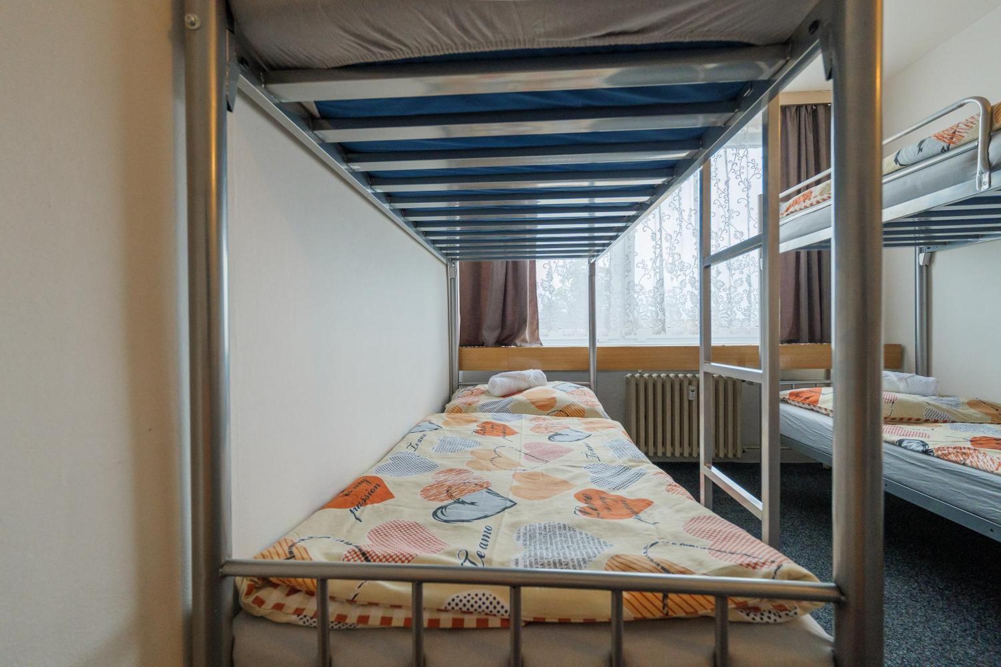 Tvm Tower Modrany Hostel Prag